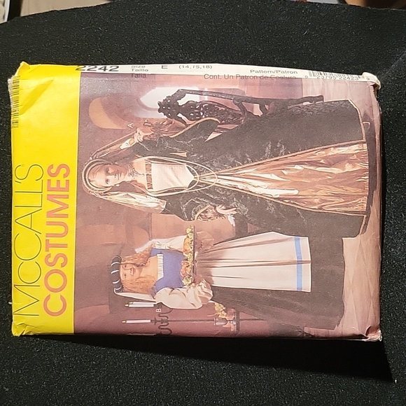 McCall's: Sewing Pattern Uncut 2242, P243 - Picture 2 of 4